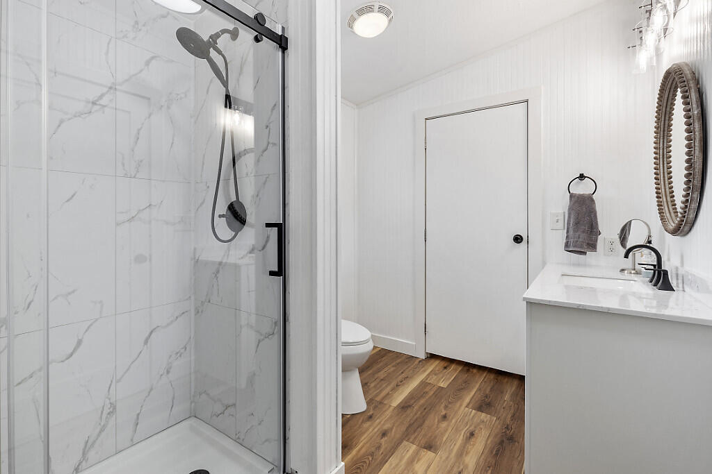 414 Bellsqueeze Road Benton ME 04901