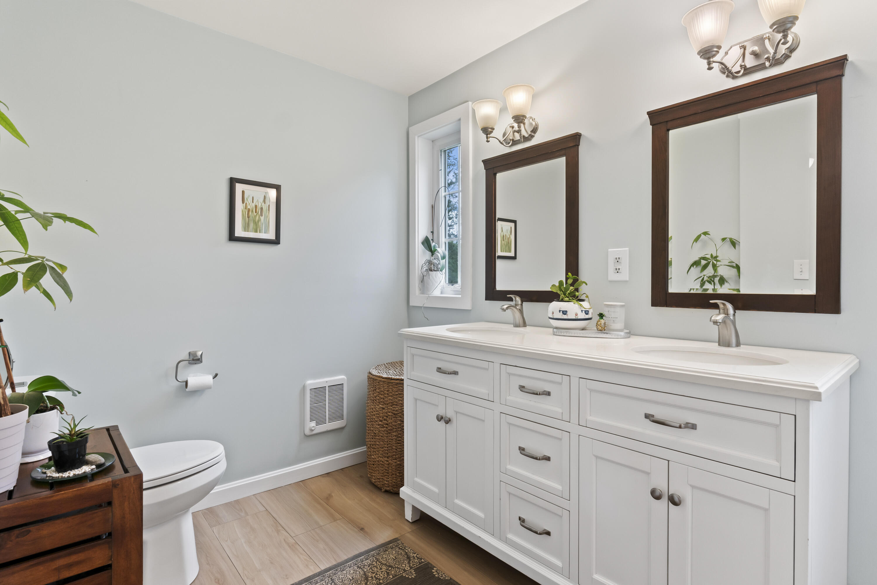 393 Sutherland Pond Road Sabattus ME 04280