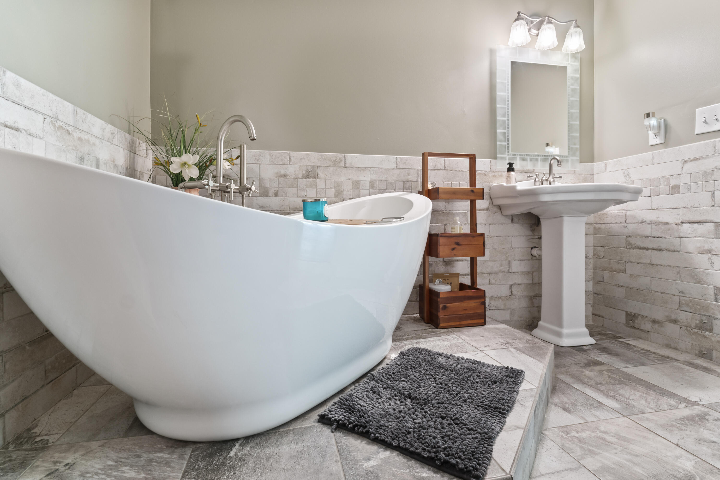 393 Sutherland Pond Road Sabattus ME 04280