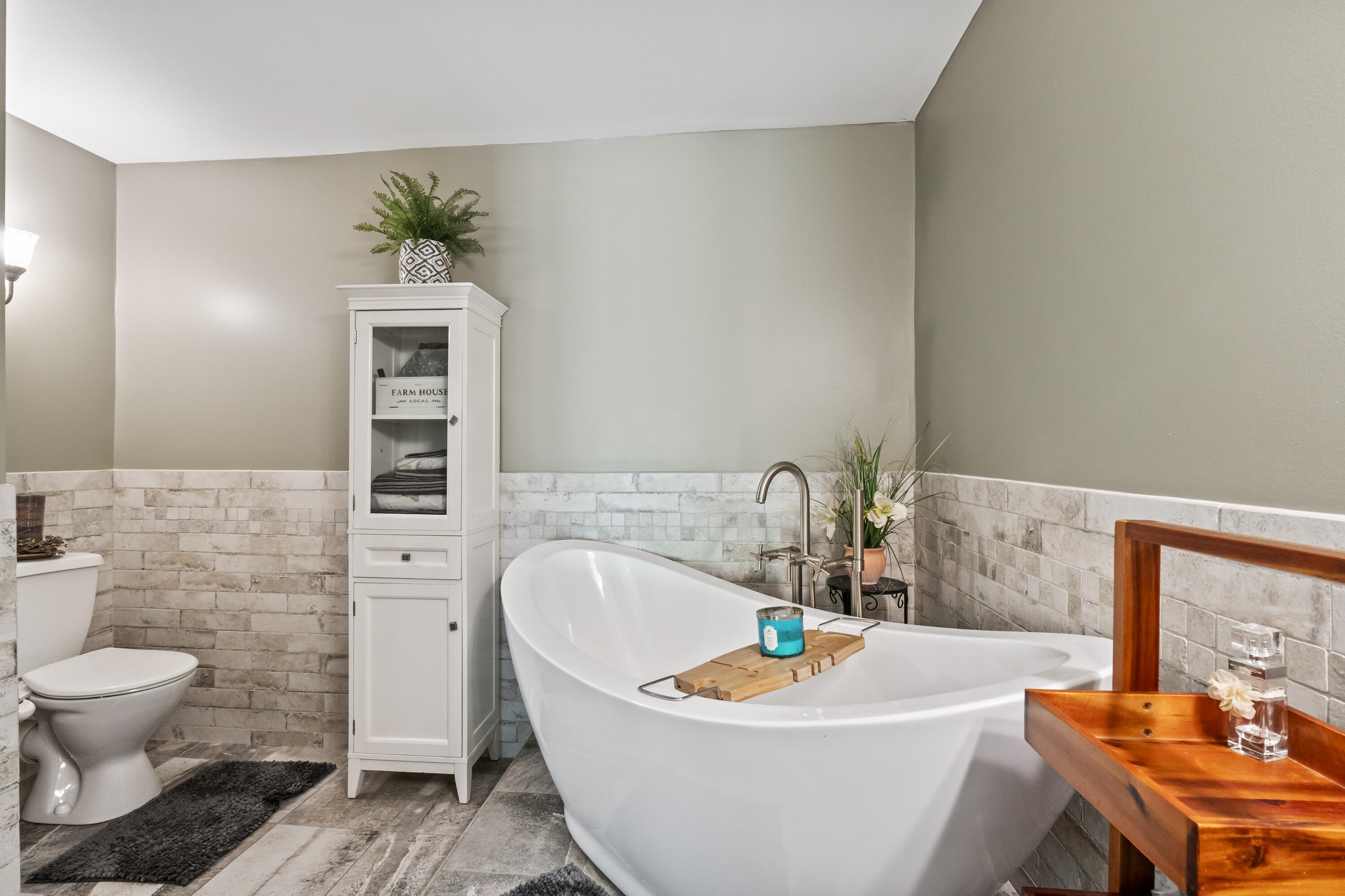 393 Sutherland Pond Road Sabattus ME 04280