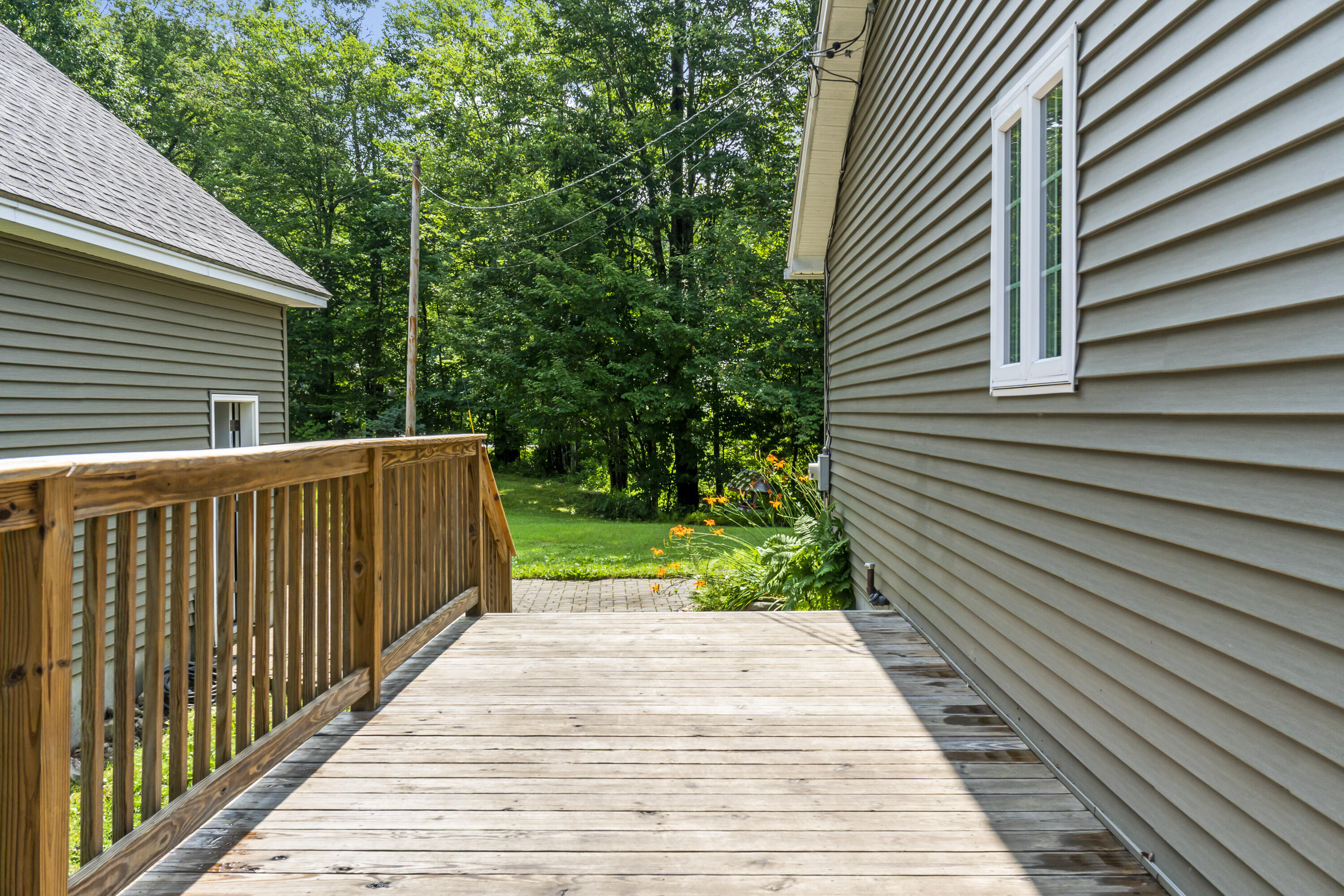 393 Sutherland Pond Road Sabattus ME 04280