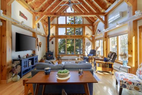 35 Brinton Road Sorrento ME 04677