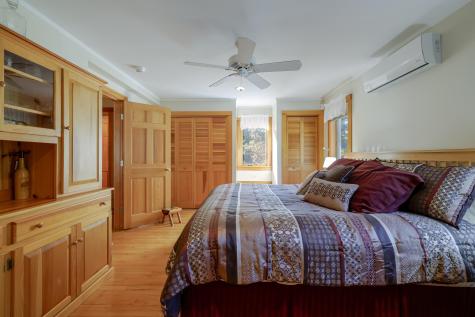 35 Brinton Road Sorrento ME 04677