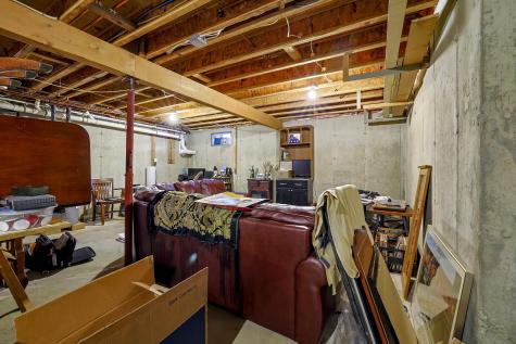 35 Brinton Road Sorrento ME 04677