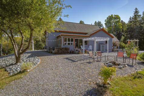 35 Brinton Road Sorrento ME 04677
