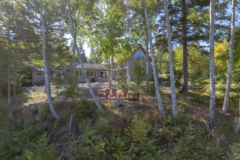 35 Brinton Road Sorrento ME 04677