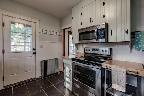 23 Hillis Street Portland ME 04103