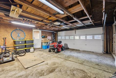 167 Sedgley Road Greene ME 04236