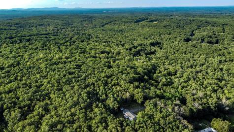 174 Mansion Road Hollis ME 04042