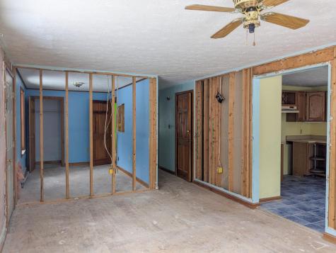 29 Kennedy Drive Waterboro ME 04061
