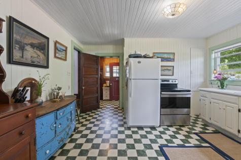 4 Hamlin Place York ME 03909