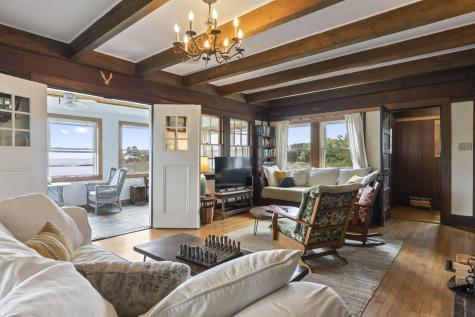 4 Hamlin Place York ME 03909