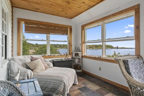 4 Hamlin Place York ME 03909