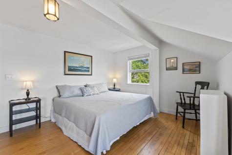 4 Hamlin Place York ME 03909