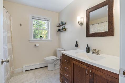 16 Old Orchard Road Gorham ME 04038