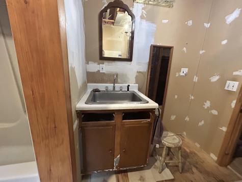 53 Missing Lynx Lane Garland ME 04939