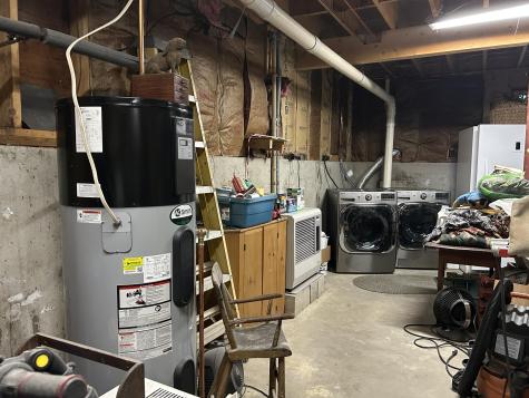 53 Missing Lynx Lane Garland ME 04939