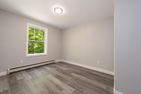 160 Maplewood Drive Naples ME 04055