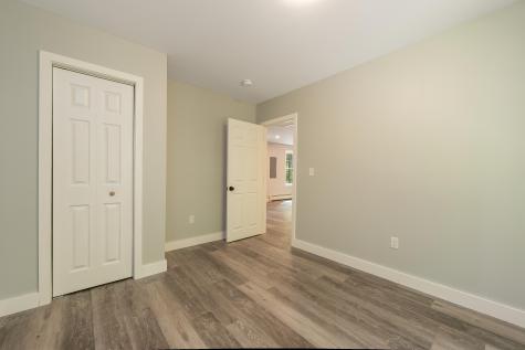 160 Maplewood Drive Naples ME 04055