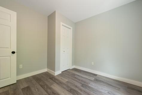 160 Maplewood Drive Naples ME 04055