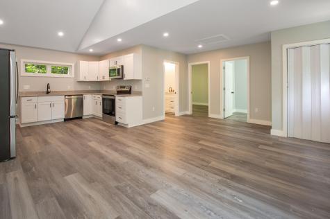 160 Maplewood Drive Naples ME 04055