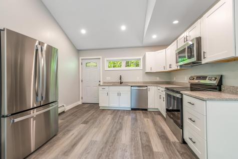 160 Maplewood Drive Naples ME 04055