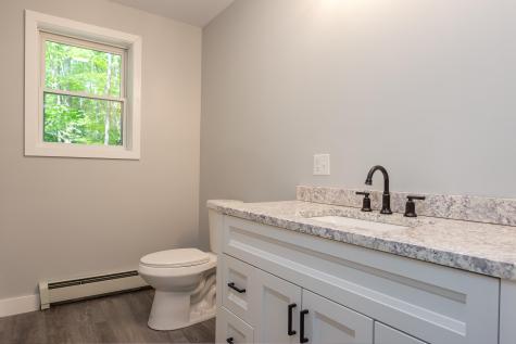 160 Maplewood Drive Naples ME 04055