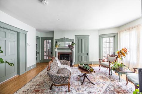 42 Maple Street Bangor ME 04401