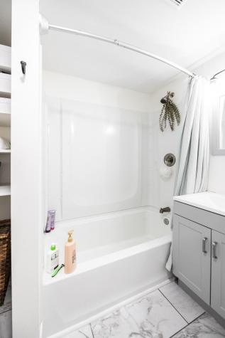 42 Maple Street Bangor ME 04401