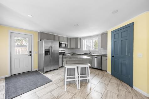 42 Maple Street Bangor ME 04401