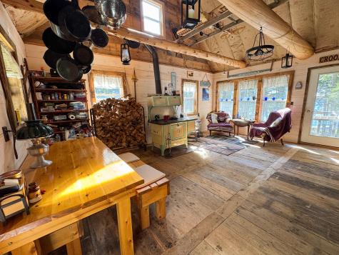 10 Crooked Pond Road Lincoln ME 04457