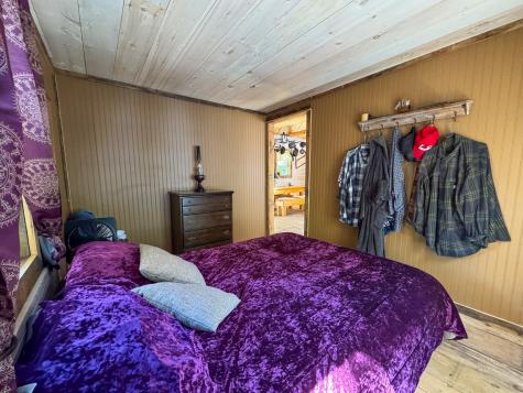 10 Crooked Pond Road Lincoln ME 04457