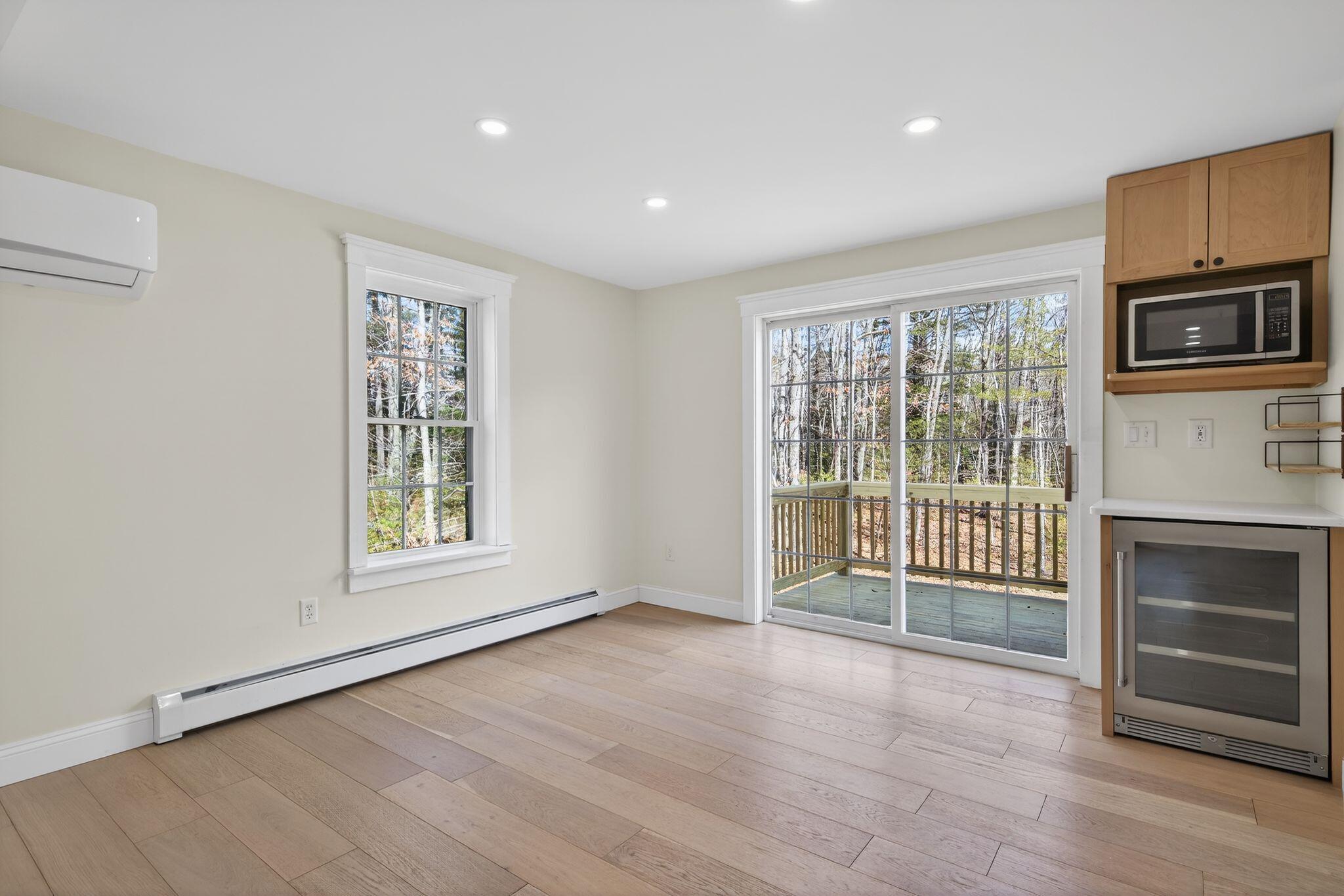 12 W 2nd Street North Berwick ME 03906