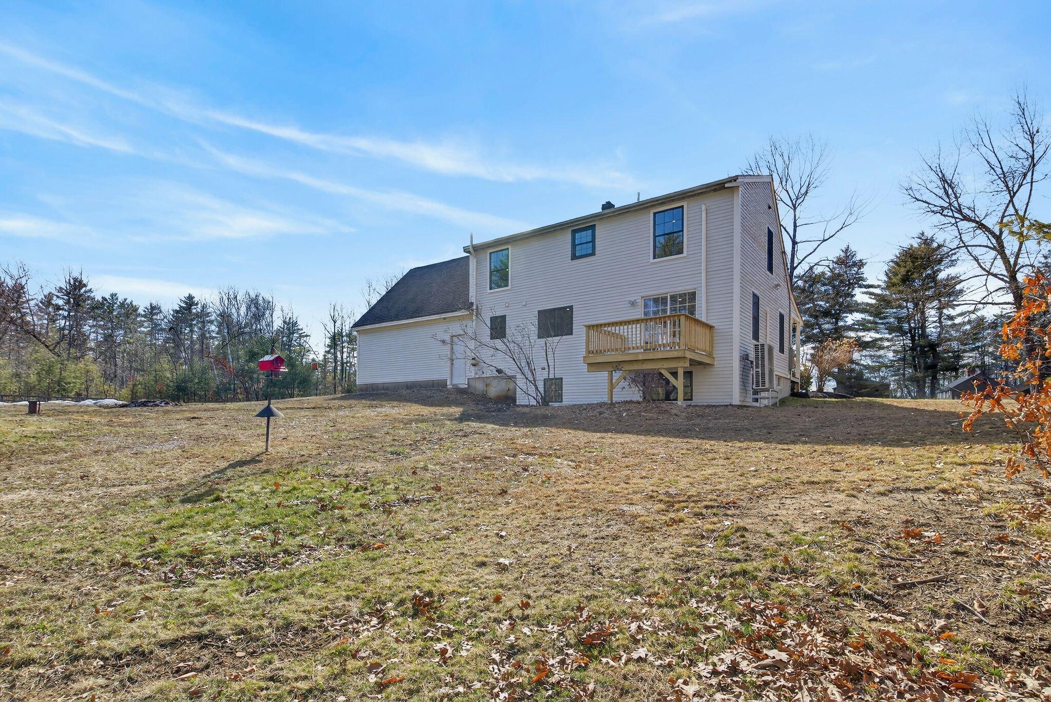 12 W 2nd Street North Berwick ME 03906