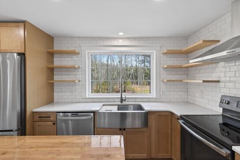 12 W 2nd Street North Berwick ME 03906