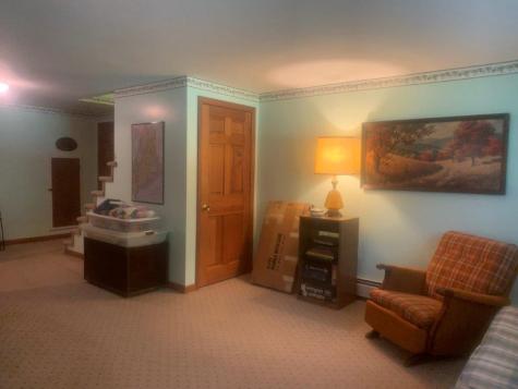 60 Beechwood Road Winthrop ME 04364