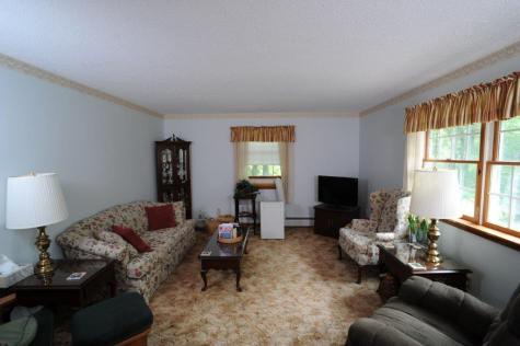 60 Beechwood Road Winthrop ME 04364