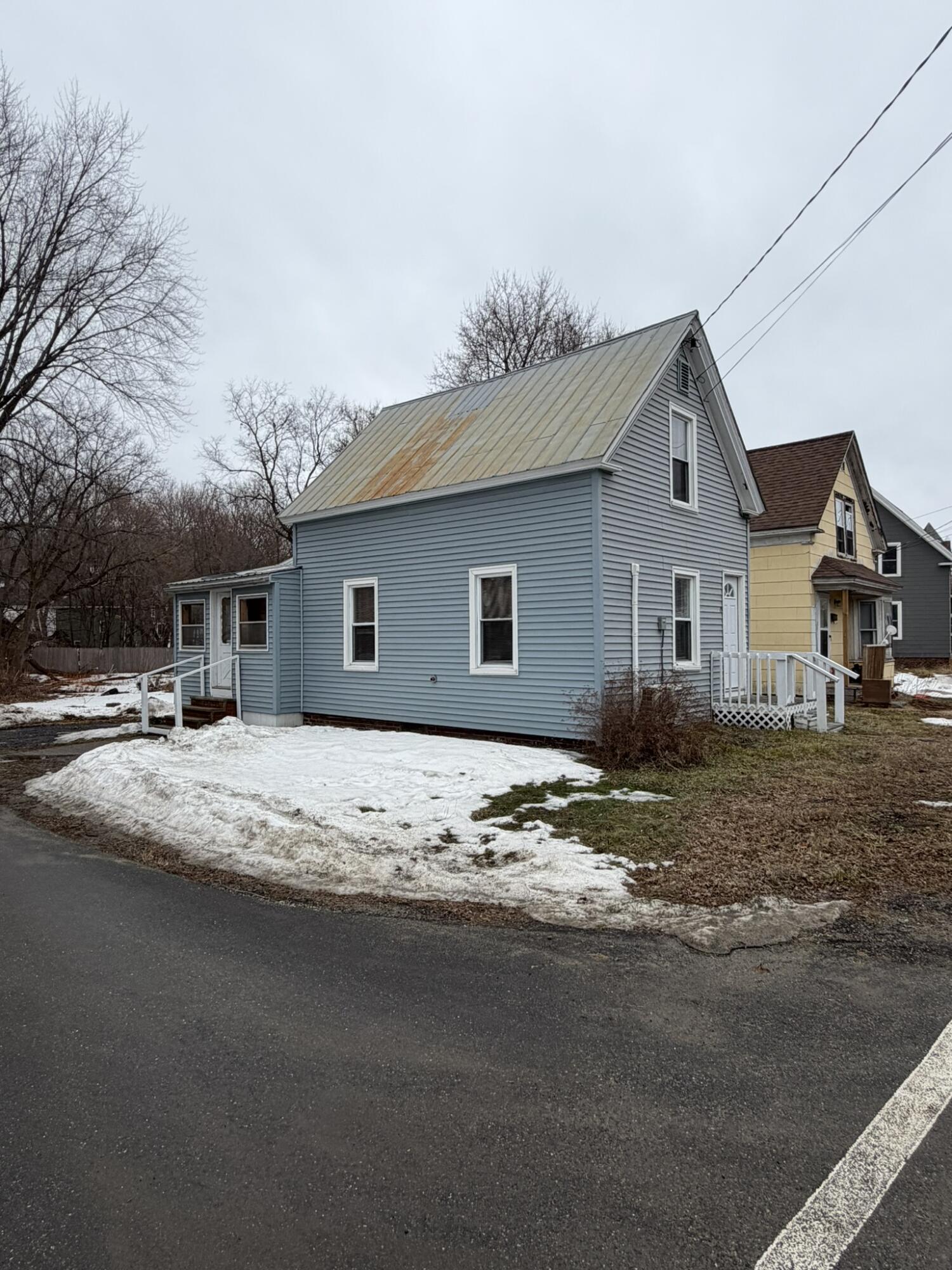 19 Knapp Street Livermore Falls ME 04254