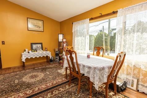 206 Fairview Avenue Auburn ME 04210