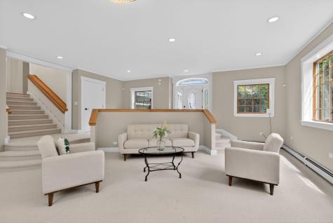 31 Old Blue Point Road Scarborough ME 04074