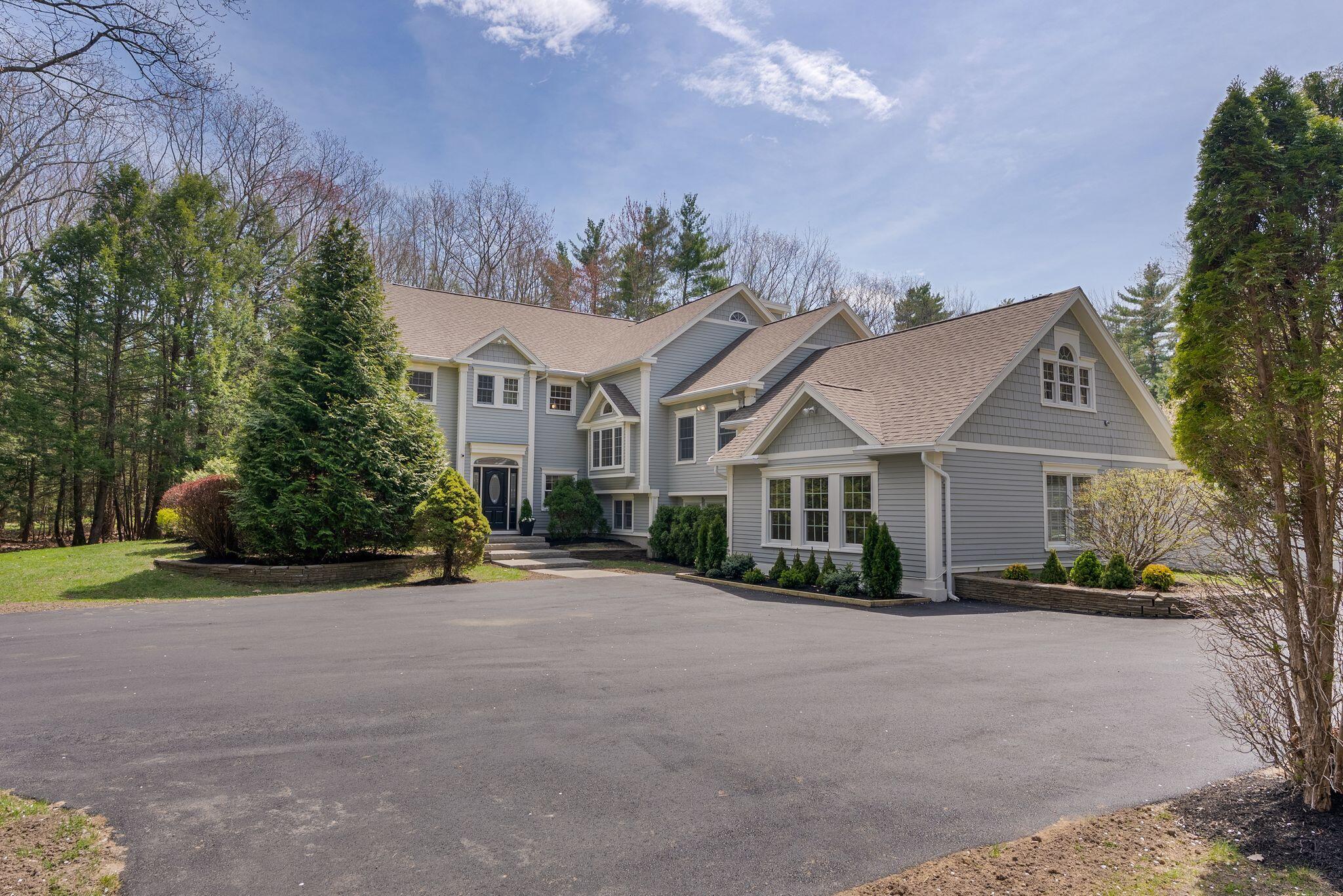 31 Old Blue Point Road Scarborough ME 04074