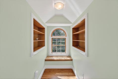31 Old Blue Point Road Scarborough ME 04074
