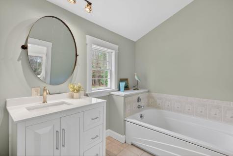 31 Old Blue Point Road Scarborough ME 04074