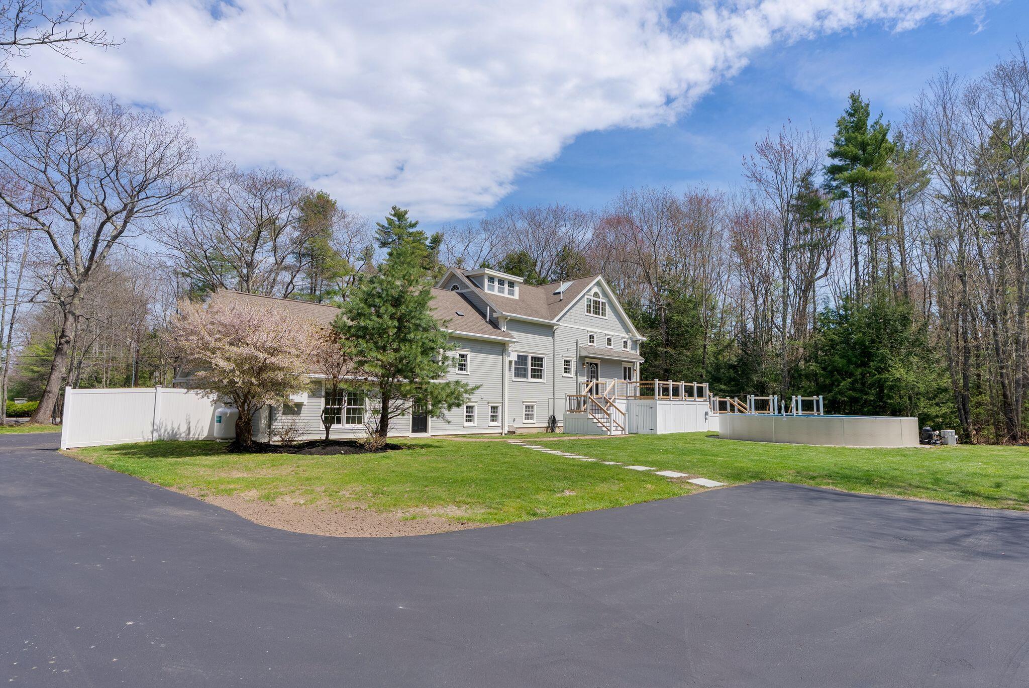 31 Old Blue Point Road Scarborough ME 04074