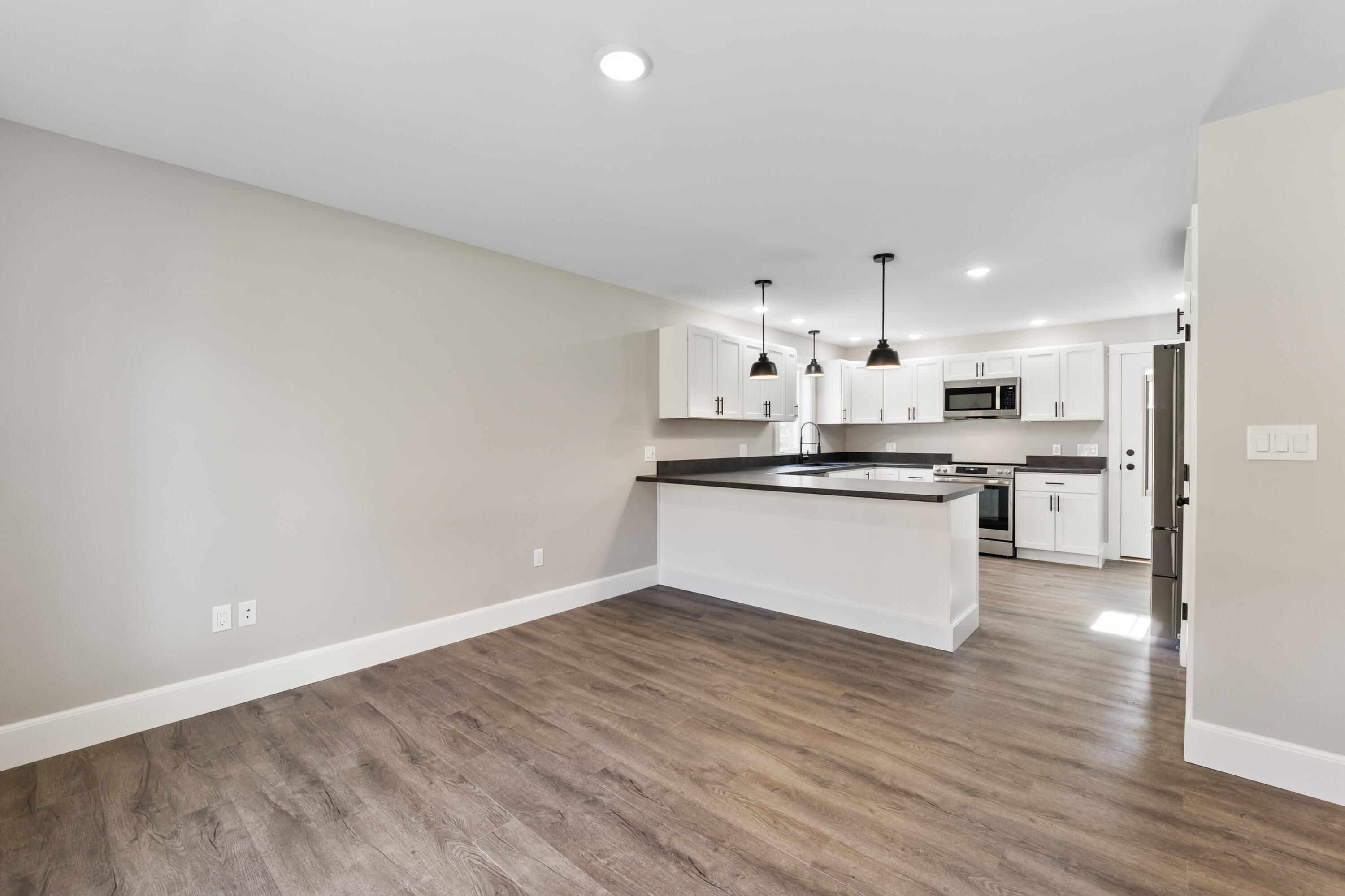 15 Cunningham Farms Road Nobleboro ME 04555