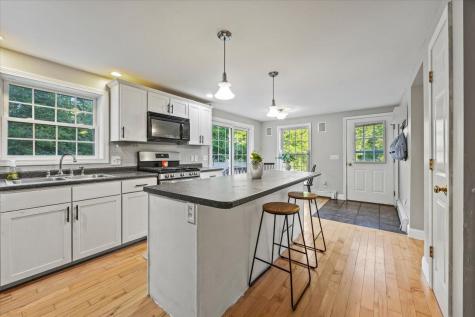 24 Caroline Crossing Hollis ME 04042