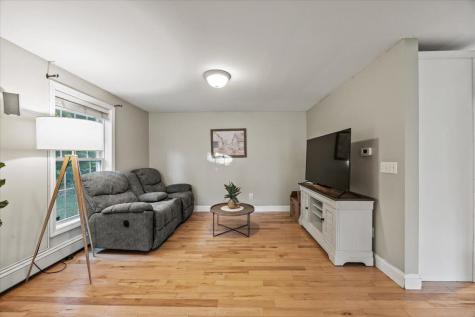 24 Caroline Crossing Hollis ME 04042