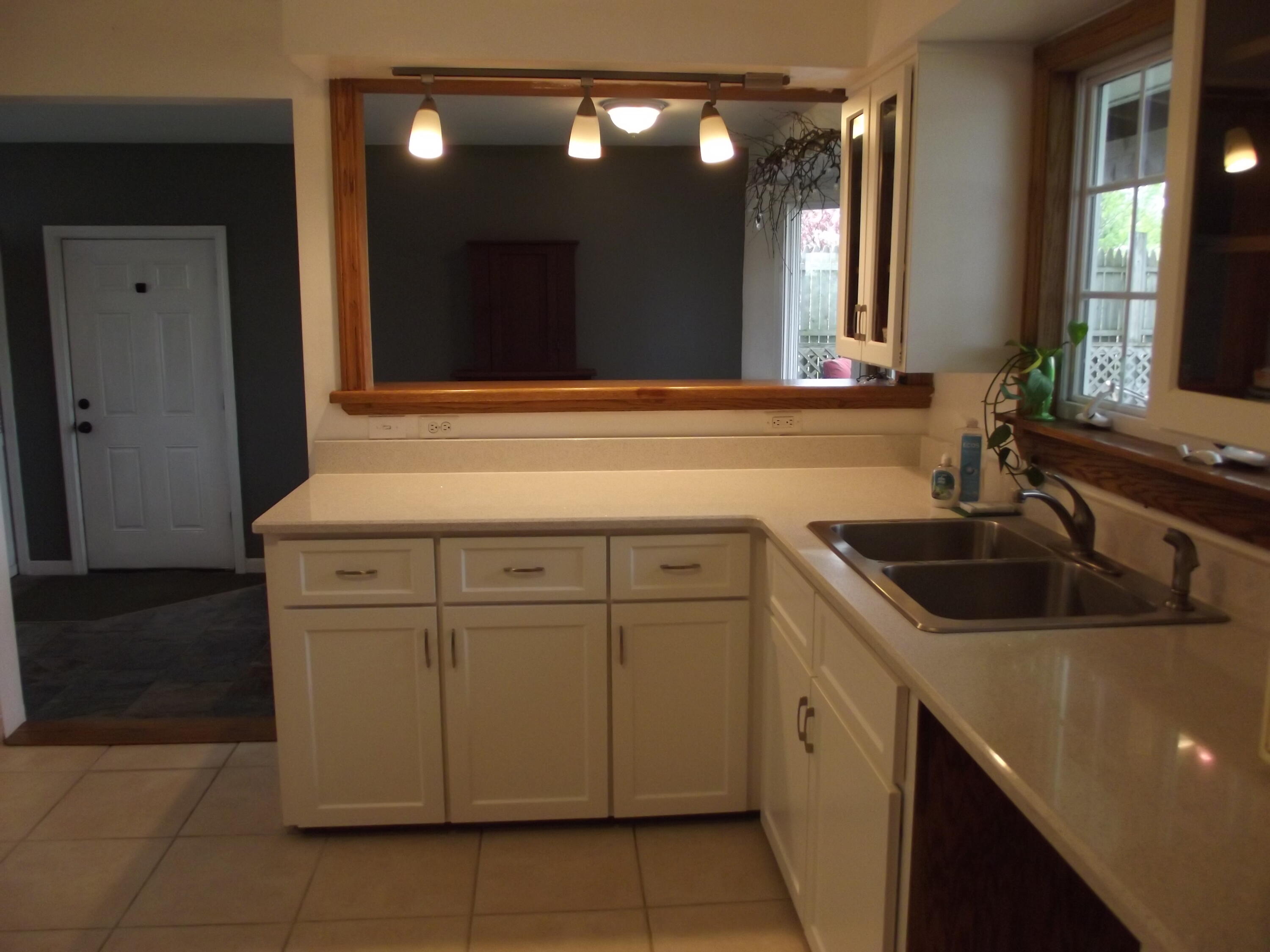 225 Skowhegan Fairfield ME 04937