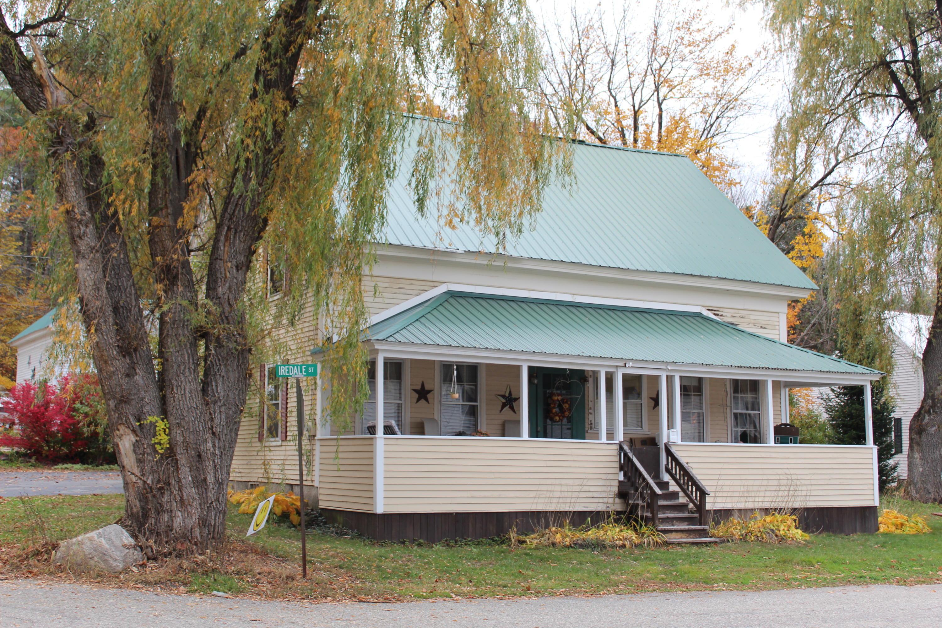 13 Iredale Street Bridgton ME 04009