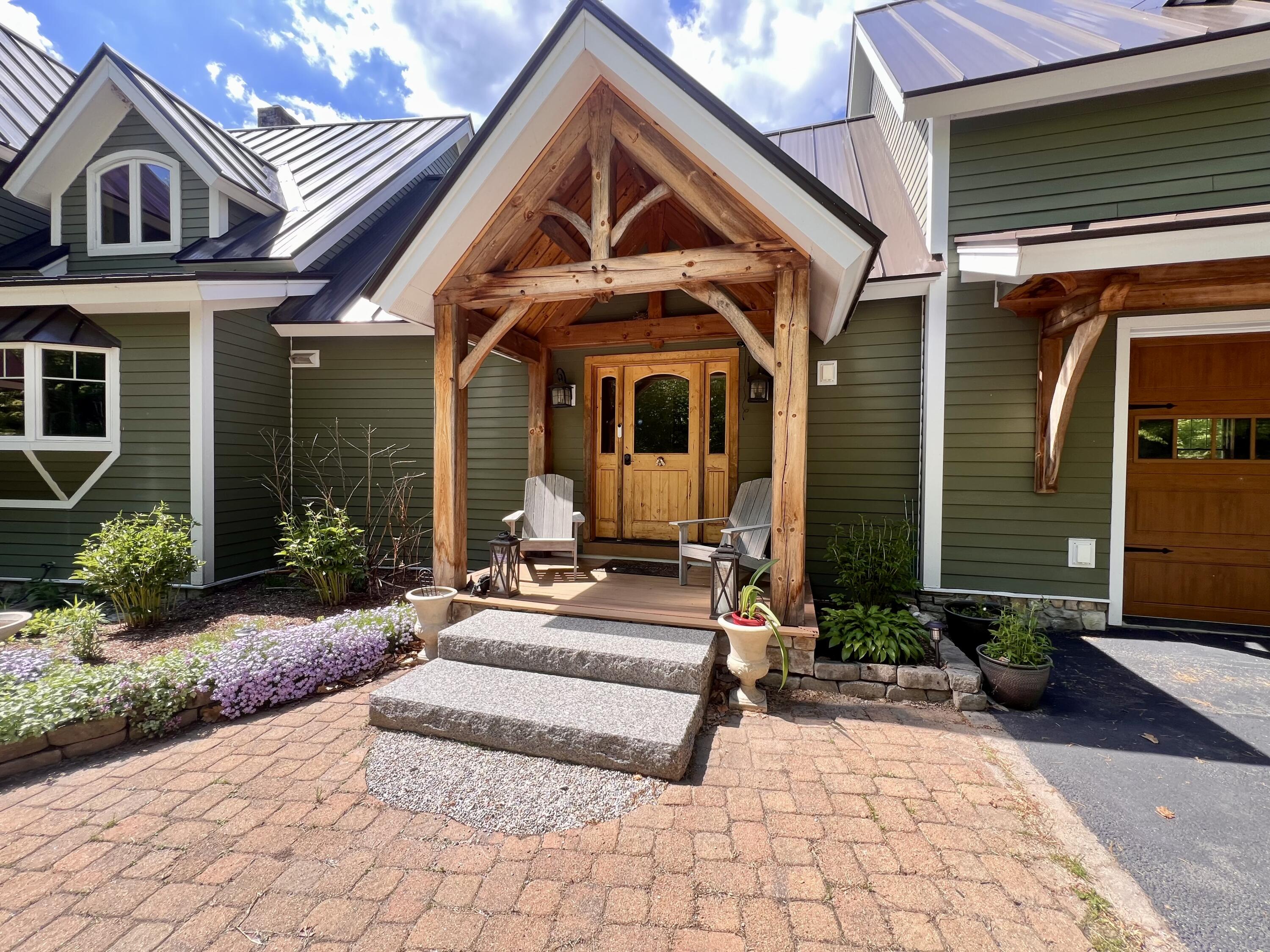 81 Hillside Lane Sweden ME 04040